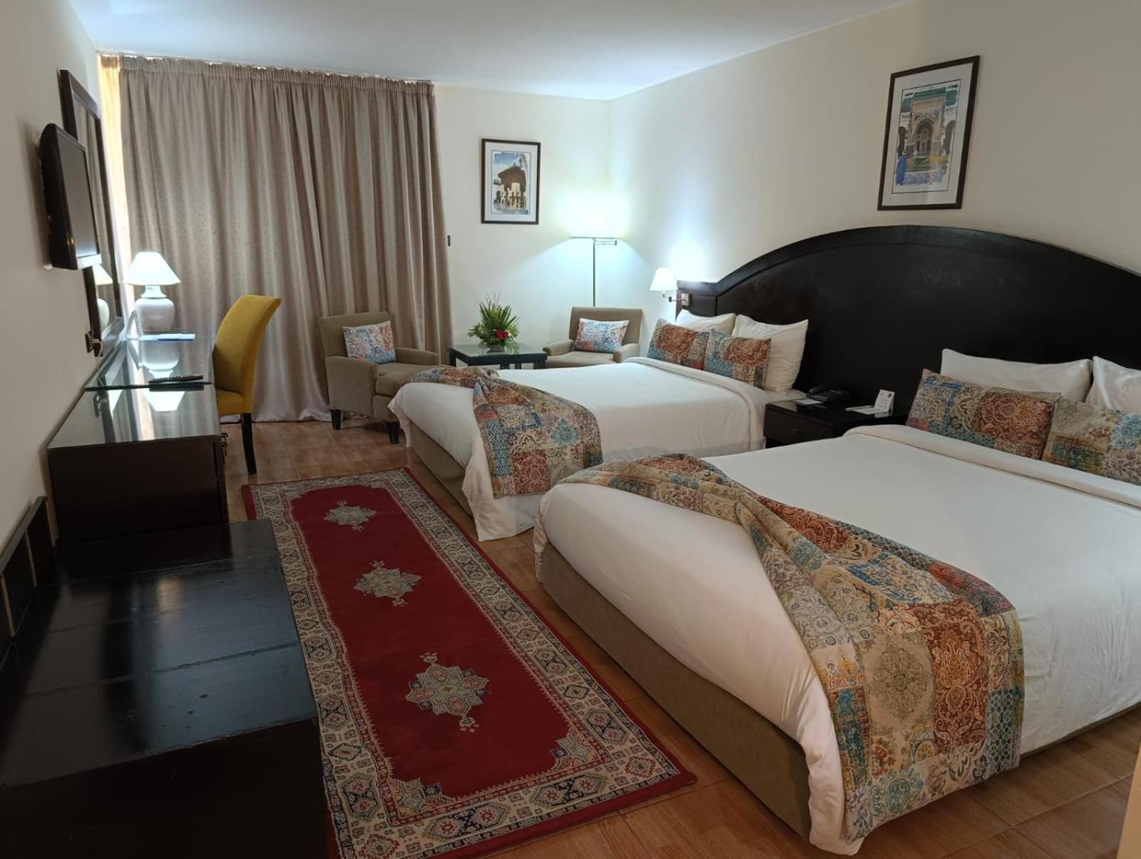 Hotel Royal Mirage 4*